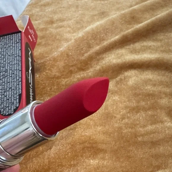 MAC Cosmetics Matte Lipstick - Ruby Woo - Picture 5 of 5